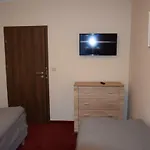 Botanik Hostel